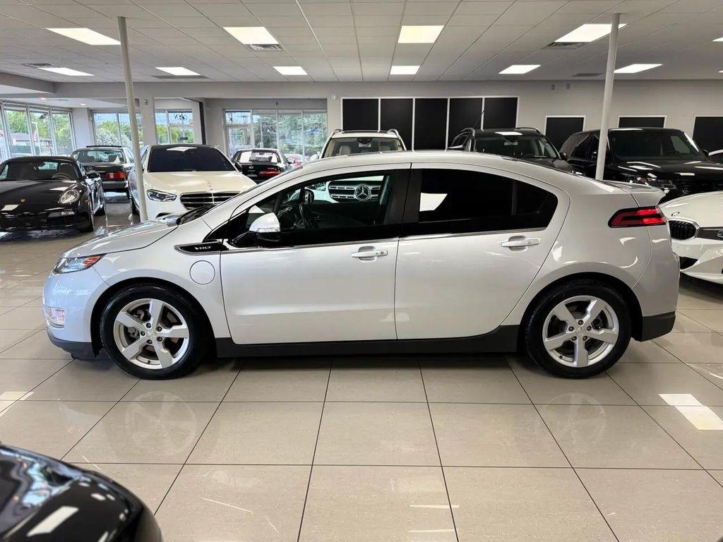 used 2014 Chevrolet Volt car, priced at $10,999