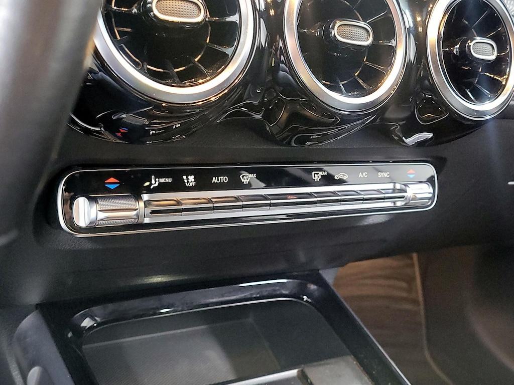 used 2022 Mercedes-Benz GLB 250 car, priced at $25,998