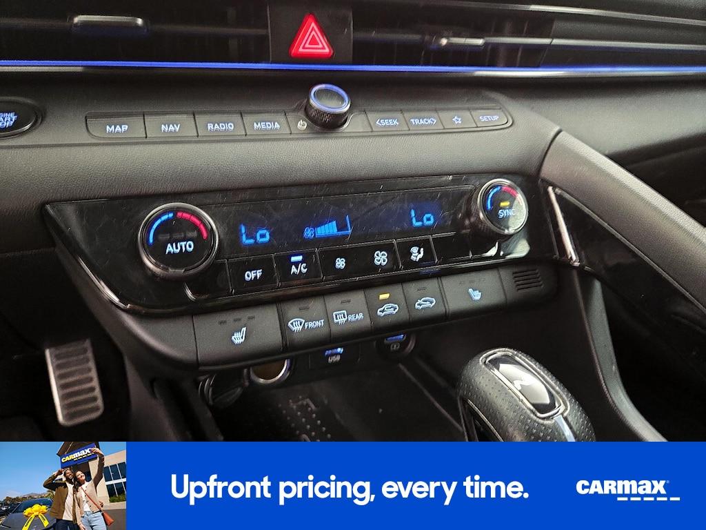used 2022 Hyundai Elantra car, priced at $25,998