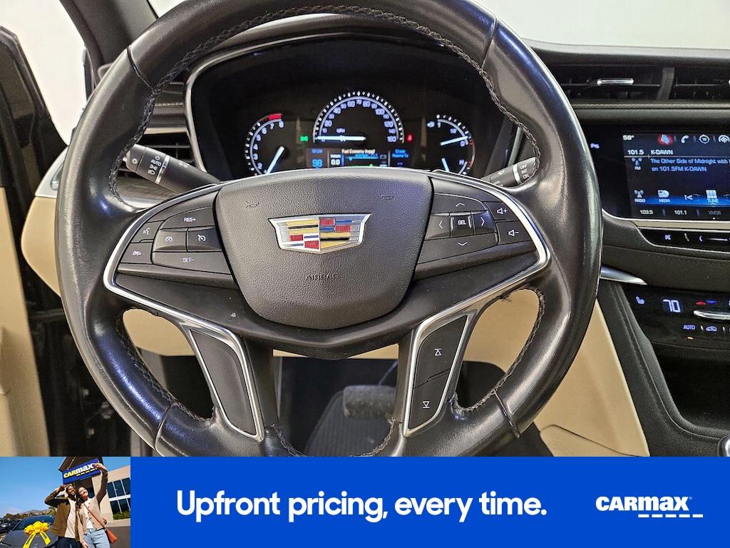 used 2018 Cadillac XT5 car, priced at $19,998