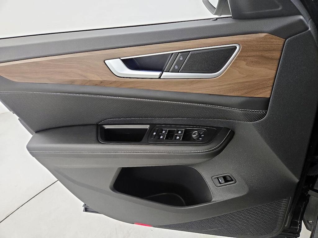 used 2024 Volkswagen Atlas car, priced at $30,998