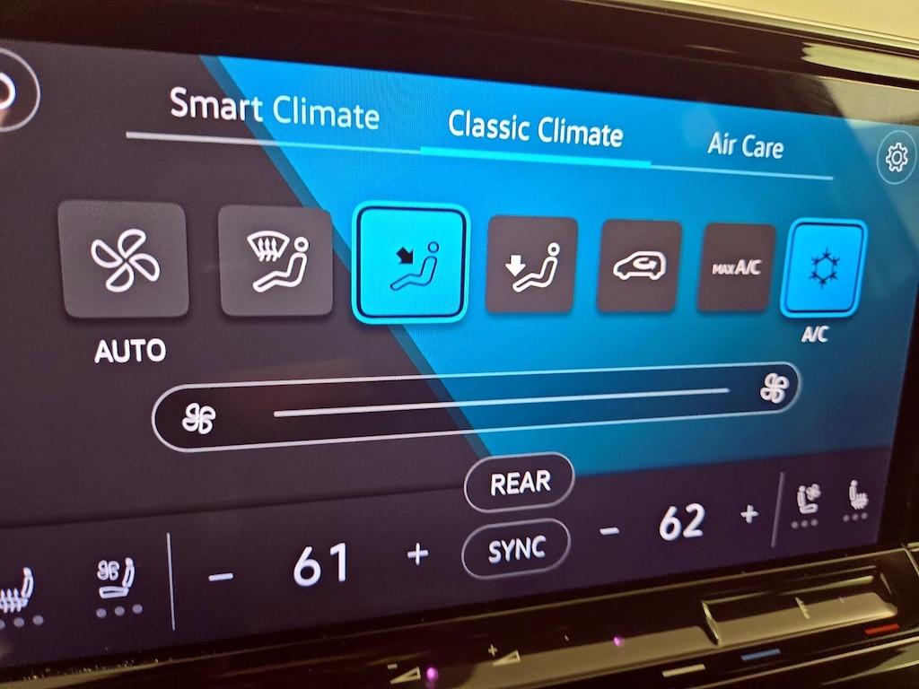 used 2024 Volkswagen Atlas car, priced at $29,998