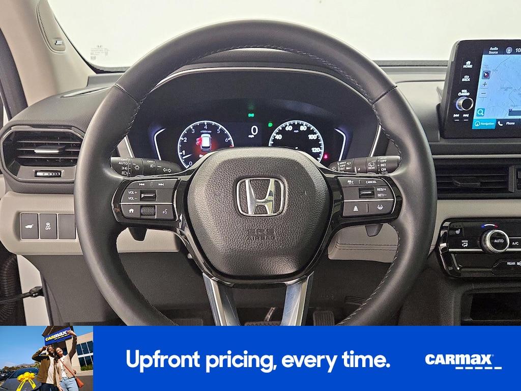used 2023 Honda Pilot car, priced at $45,998