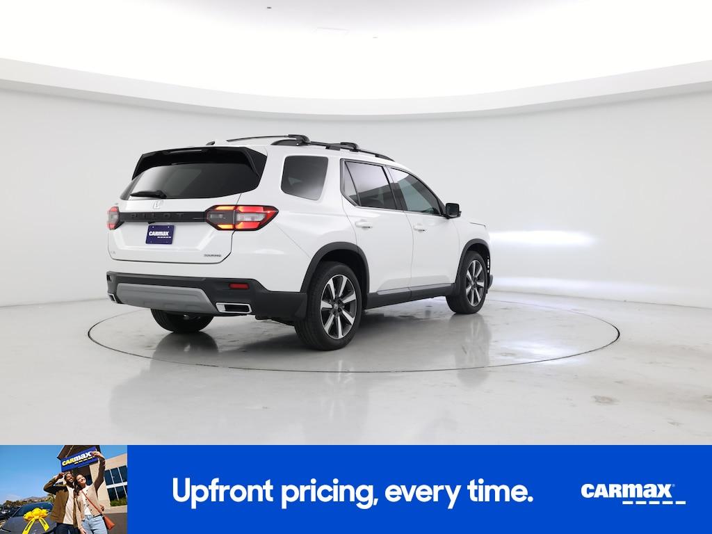 used 2023 Honda Pilot car, priced at $45,998
