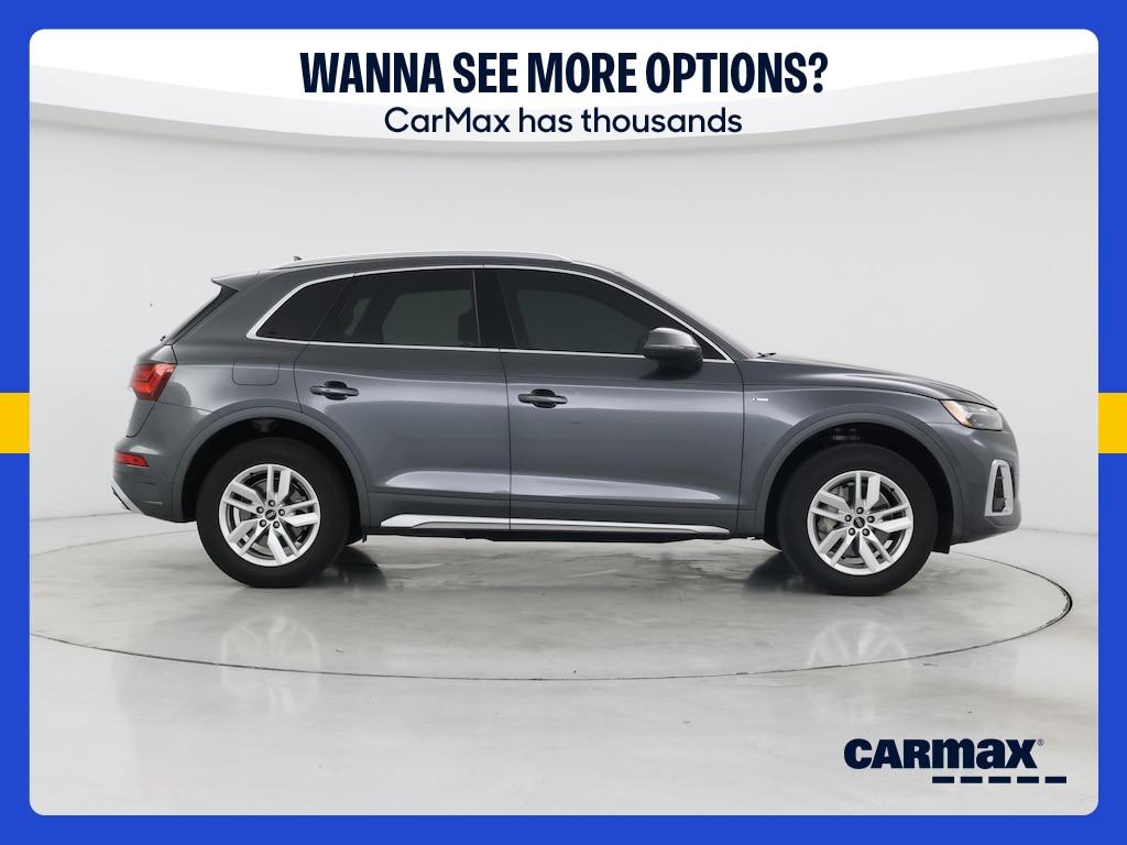 Audi Q5 view 8