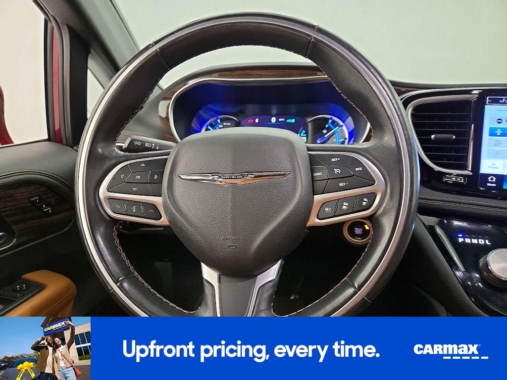 used 2022 Chrysler Pacifica Hybrid car, priced at $33,998