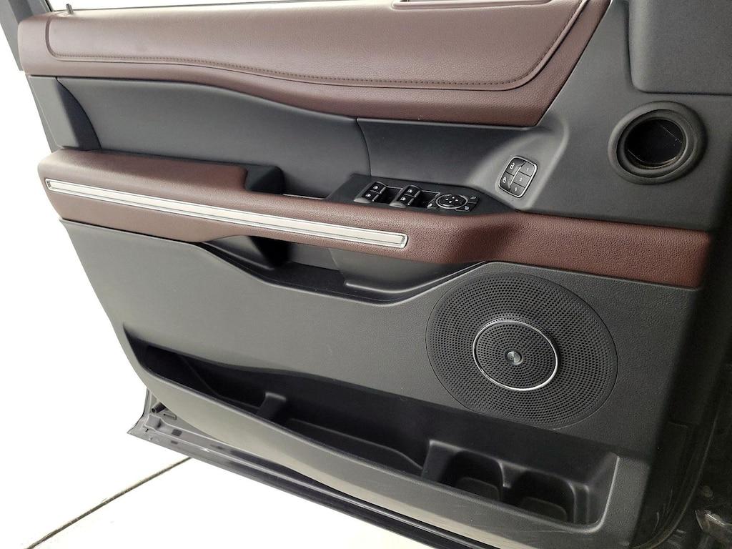 used 2024 Ford Expedition car, priced at $45,998