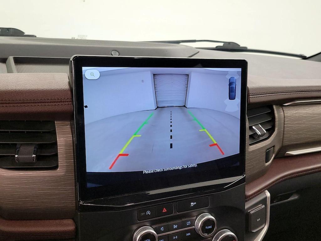 used 2024 Ford Expedition car, priced at $45,998