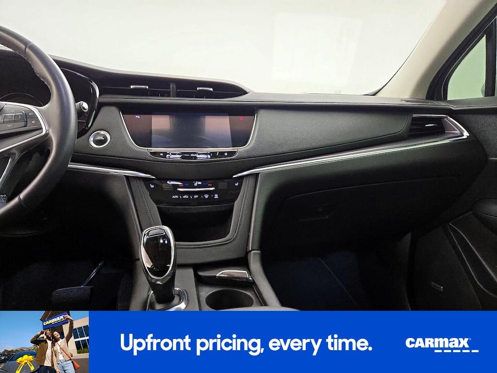 used 2017 Cadillac XT5 car, priced at $18,998