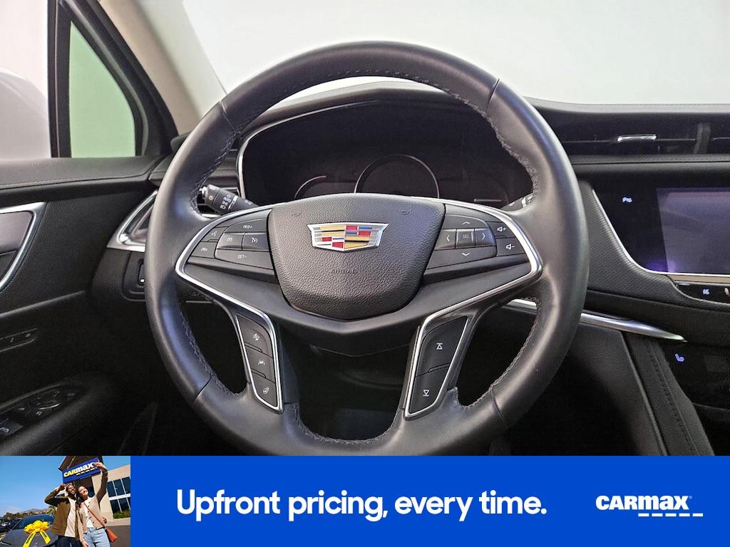 used 2017 Cadillac XT5 car, priced at $18,998