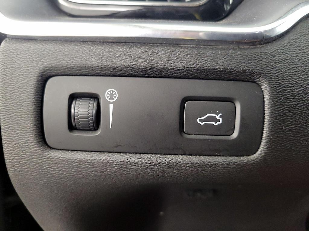 used 2020 Volvo XC60 car, priced at $22,998