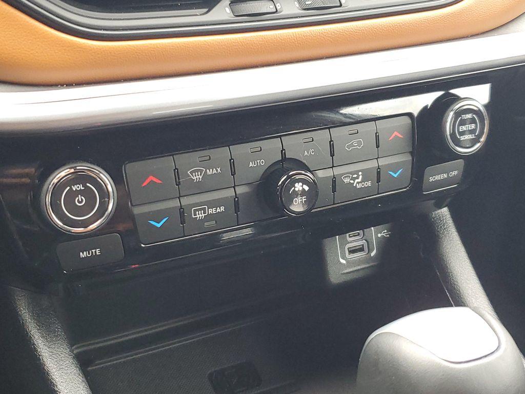 used 2024 Jeep Compass car, priced at $23,999