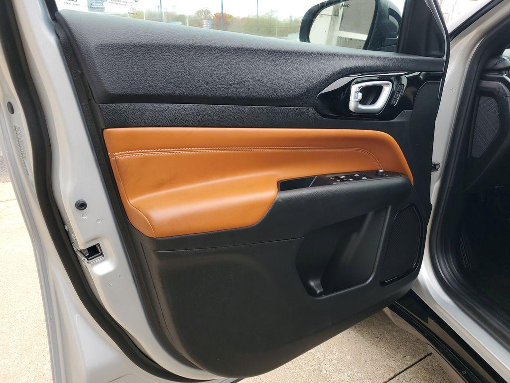 used 2024 Jeep Compass car, priced at $23,999