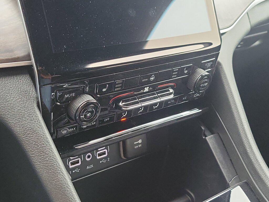 new 2025 Jeep Grand Cherokee car, priced at $44,795