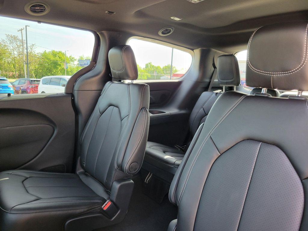 new 2027 Chrysler Pacifica car, priced at $45,495