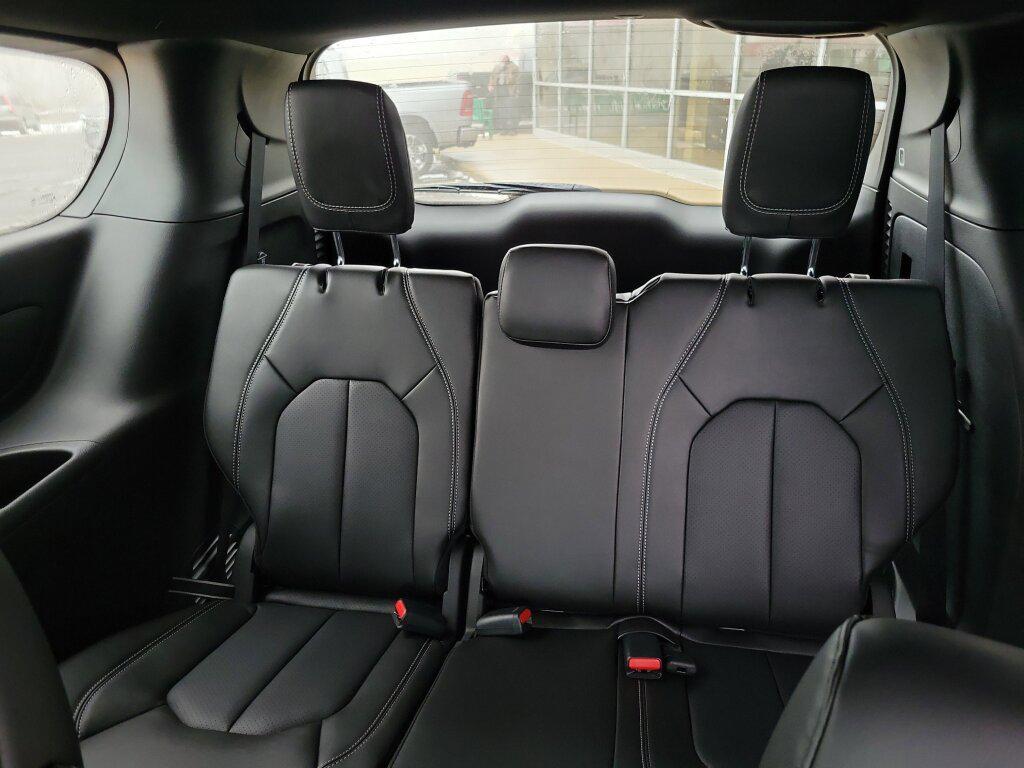 new 2026 Chrysler Pacifica car, priced at $44,695