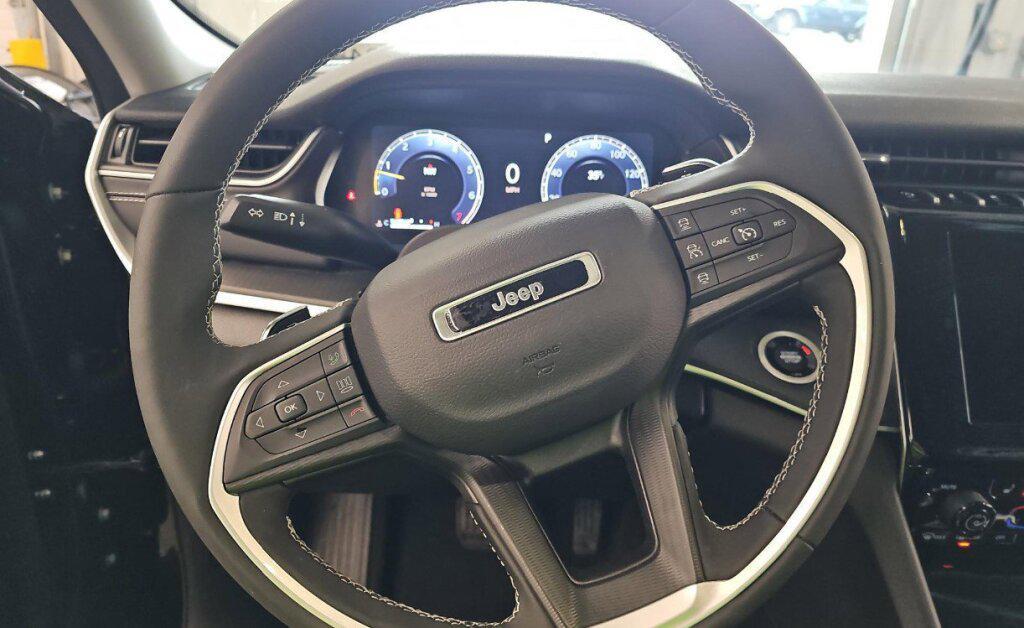 used 2023 Jeep Grand Cherokee L car, priced at $27,996