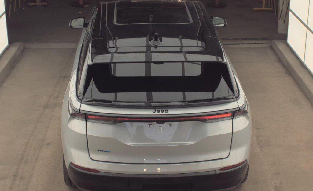 used 2024 Jeep Wagoneer S car, priced at $35,992