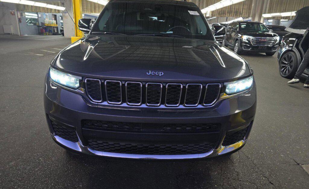 used 2021 Jeep Grand Cherokee L car, priced at $22,995
