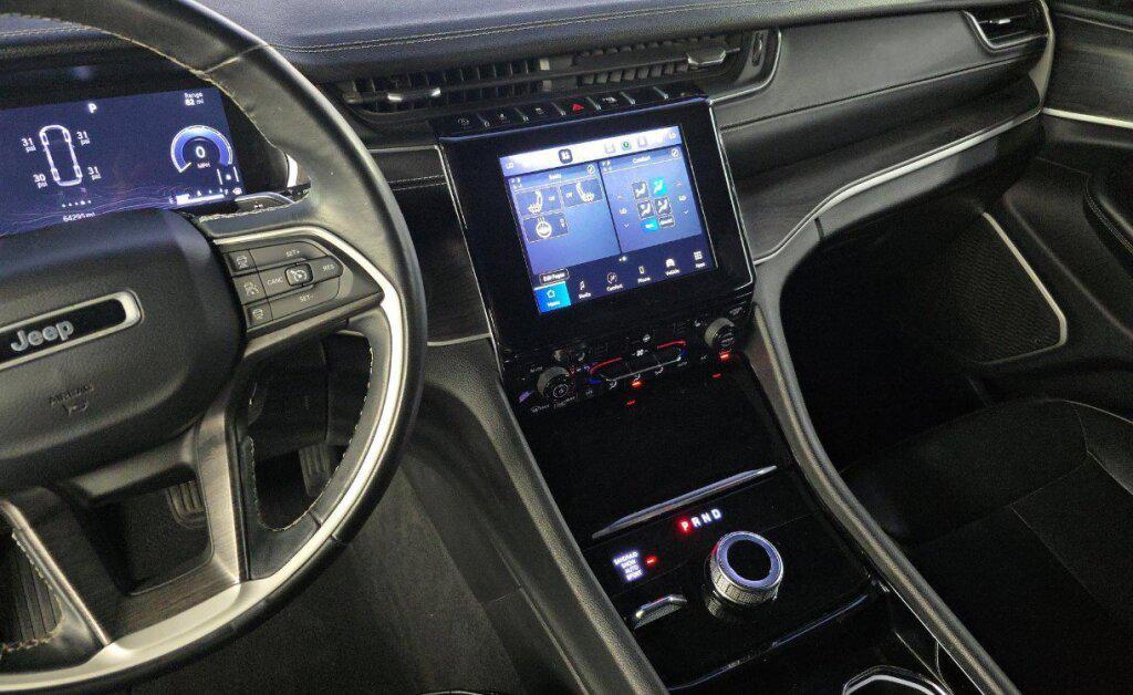 used 2021 Jeep Grand Cherokee L car, priced at $22,995