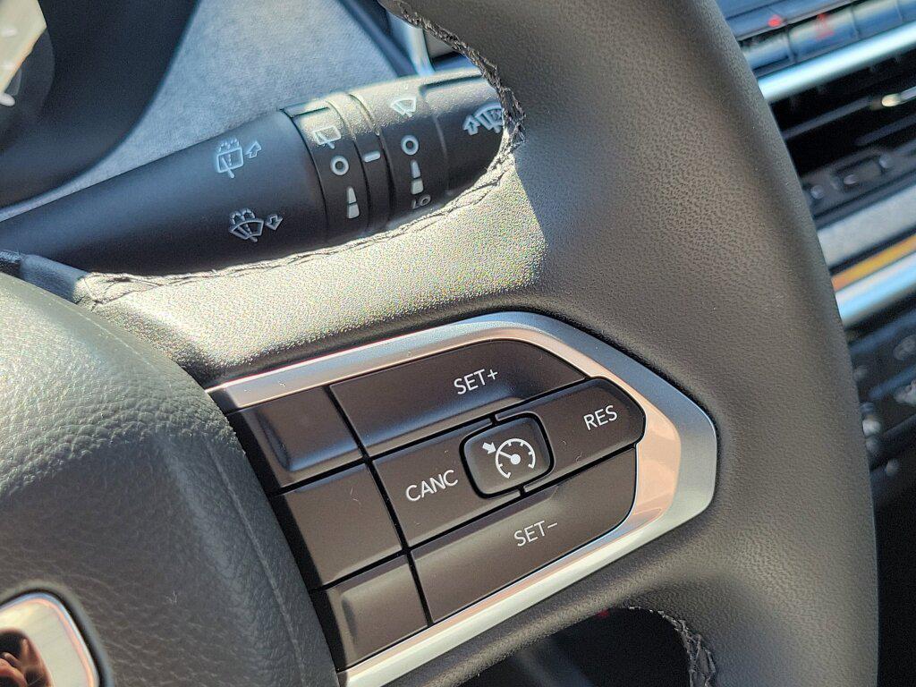 used 2025 Jeep Compass car, priced at $22,495