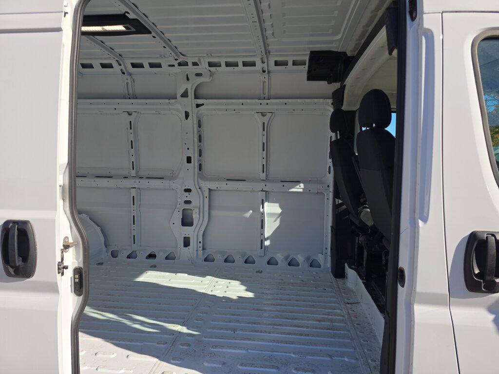 used 2025 Ram ProMaster 2500 car, priced at $37,955
