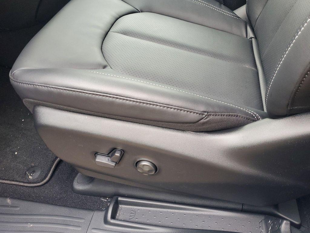 new 2026 Chrysler Pacifica car, priced at $41,295