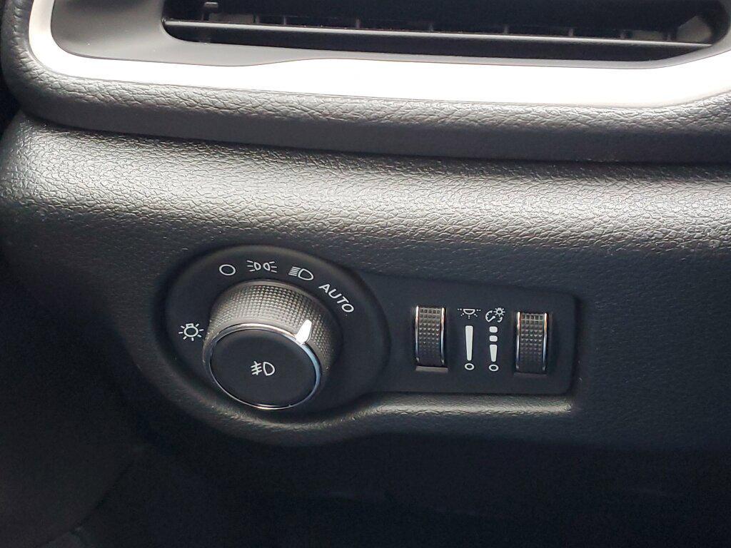 new 2026 Chrysler Pacifica car, priced at $41,795