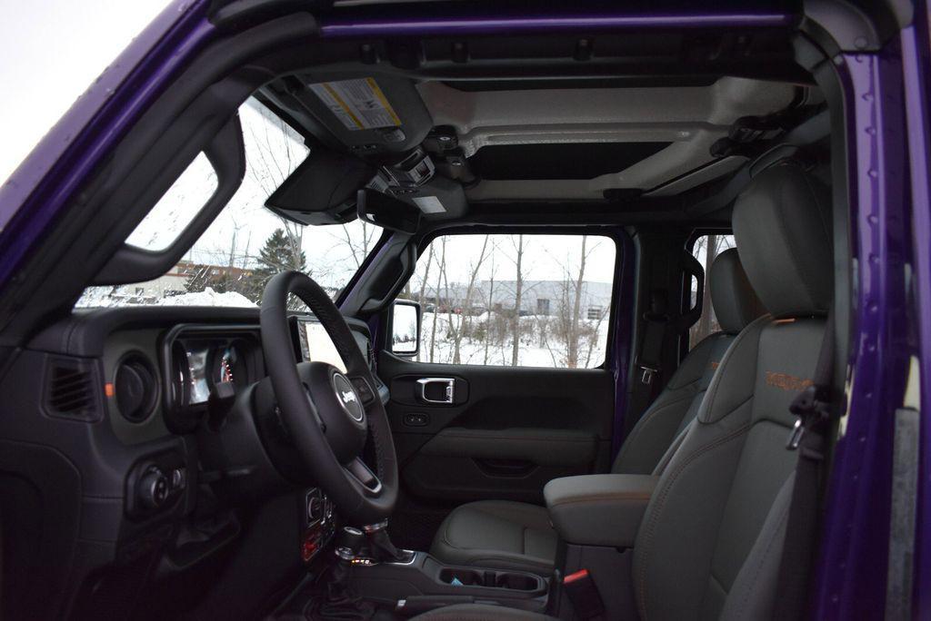 new 2026 Jeep Gladiator car, priced at $57,210