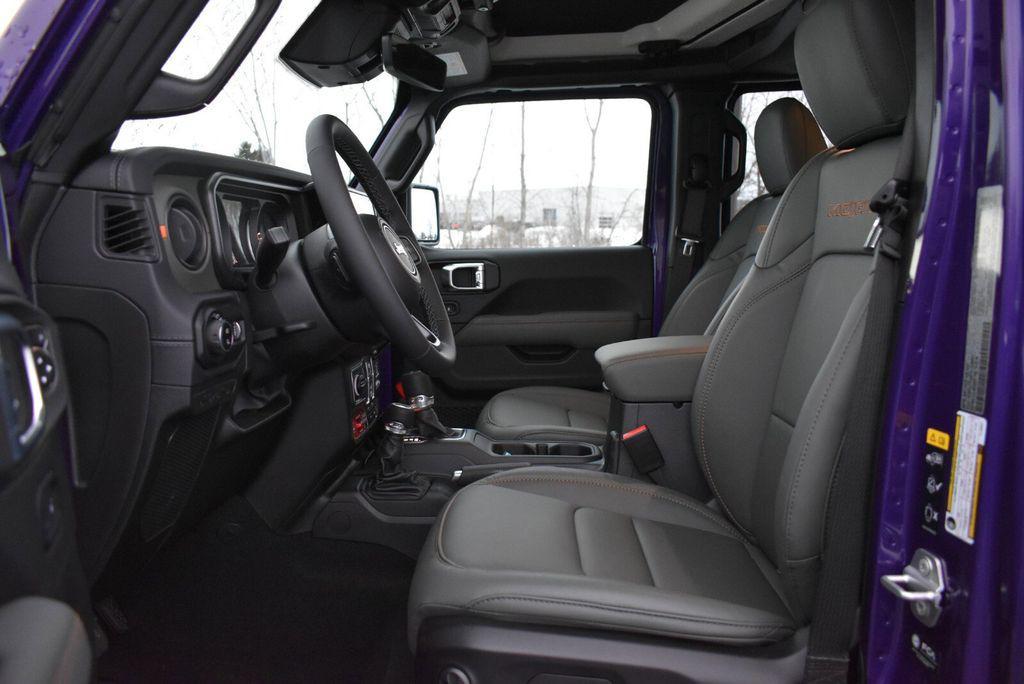 new 2026 Jeep Gladiator car, priced at $57,210