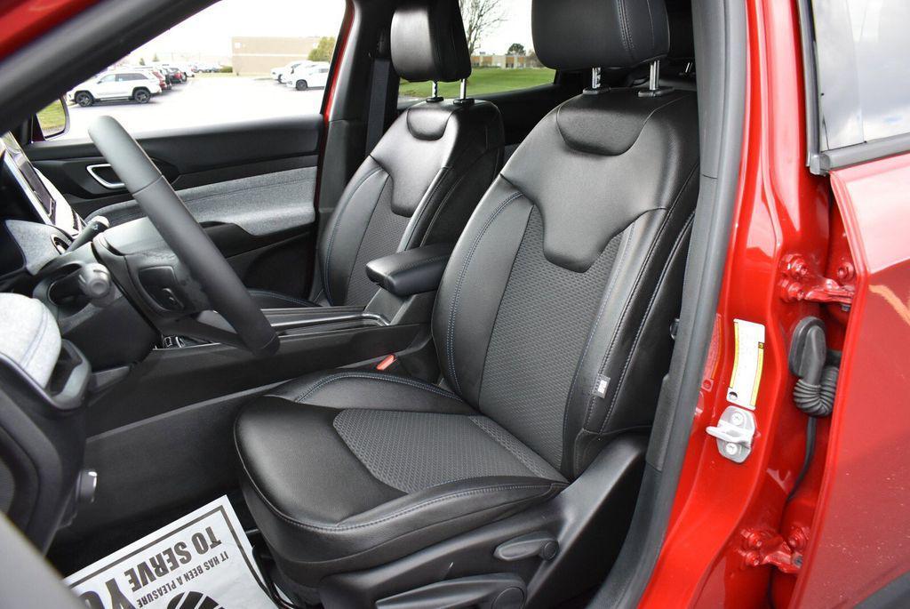 used 2025 Jeep Compass car, priced at $24,999