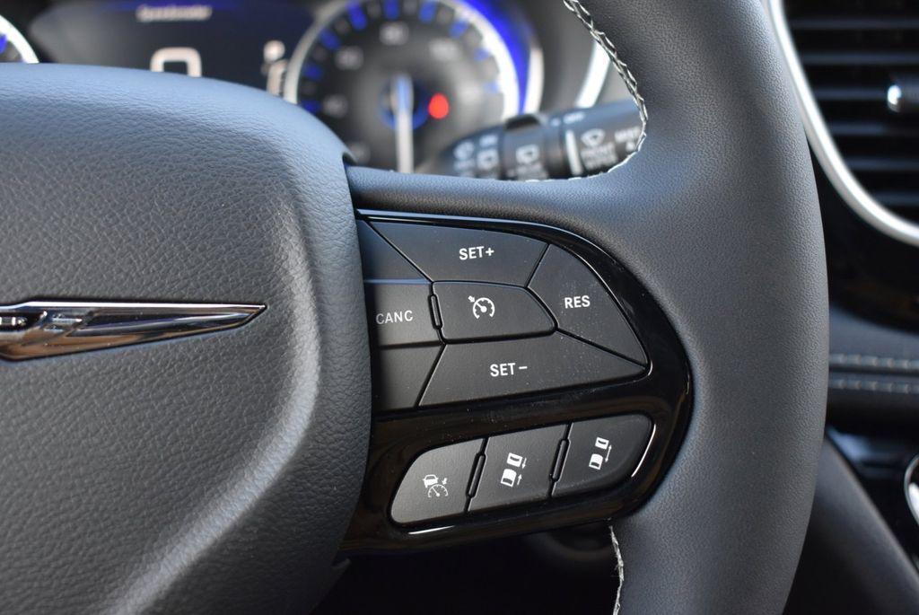 new 2026 Chrysler Pacifica car, priced at $52,883