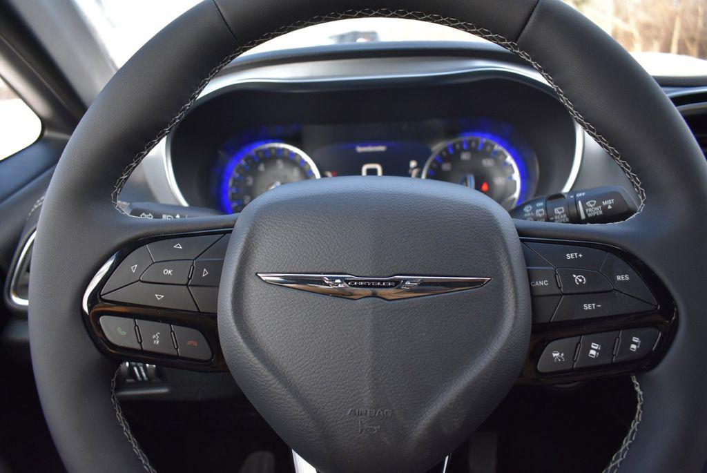 new 2026 Chrysler Pacifica car, priced at $52,883