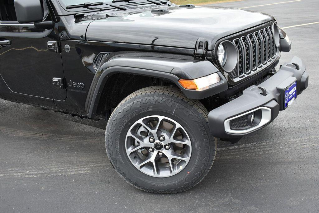 new 2026 Jeep Gladiator car, priced at $43,087