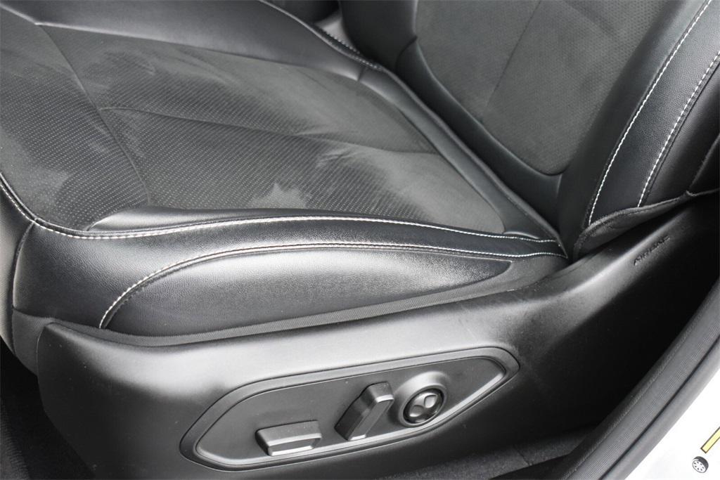 used 2024 Jeep Grand Cherokee car, priced at $30,763