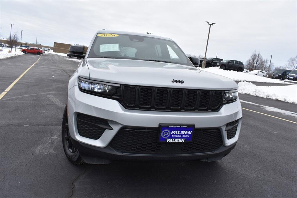 used 2024 Jeep Grand Cherokee car, priced at $30,763