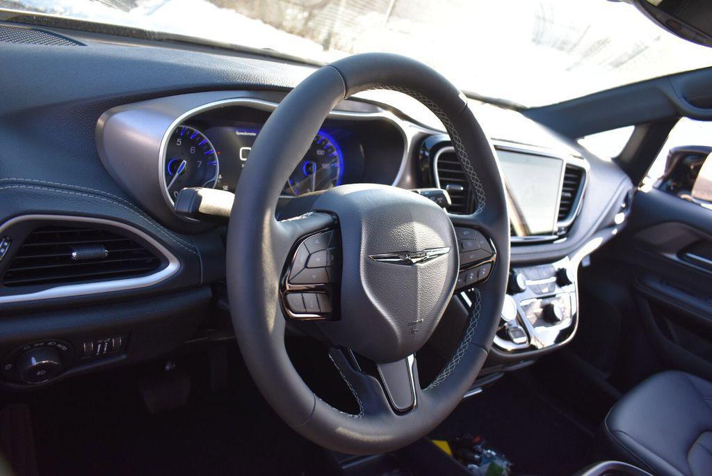 new 2026 Chrysler Pacifica car, priced at $45,371