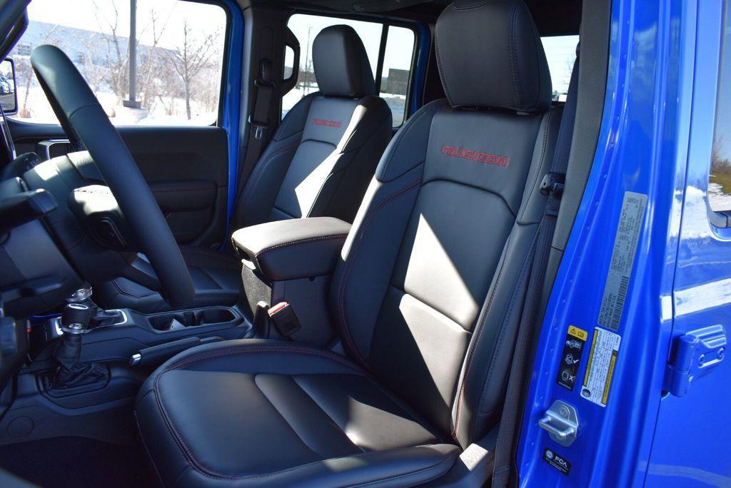 new 2026 Jeep Gladiator car, priced at $59,831