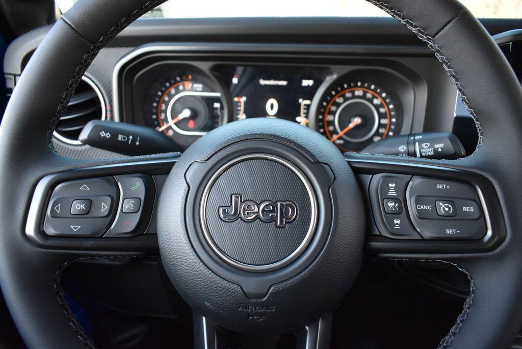 new 2026 Jeep Gladiator car, priced at $59,831