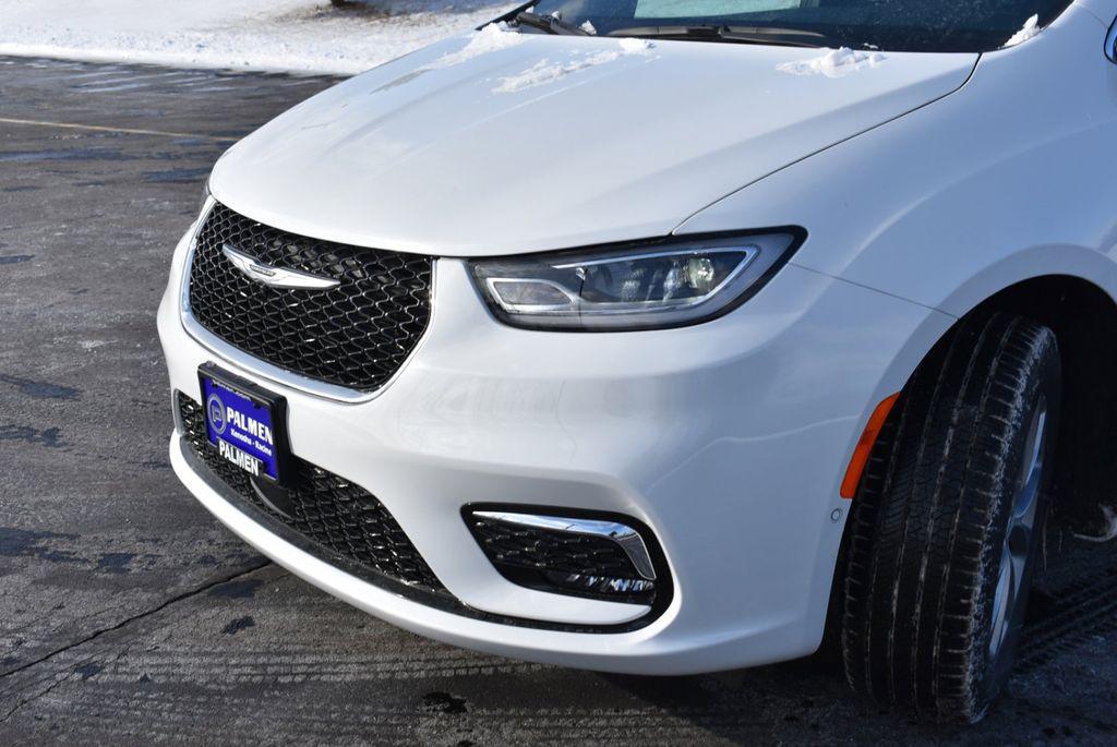 new 2026 Chrysler Pacifica car, priced at $50,394