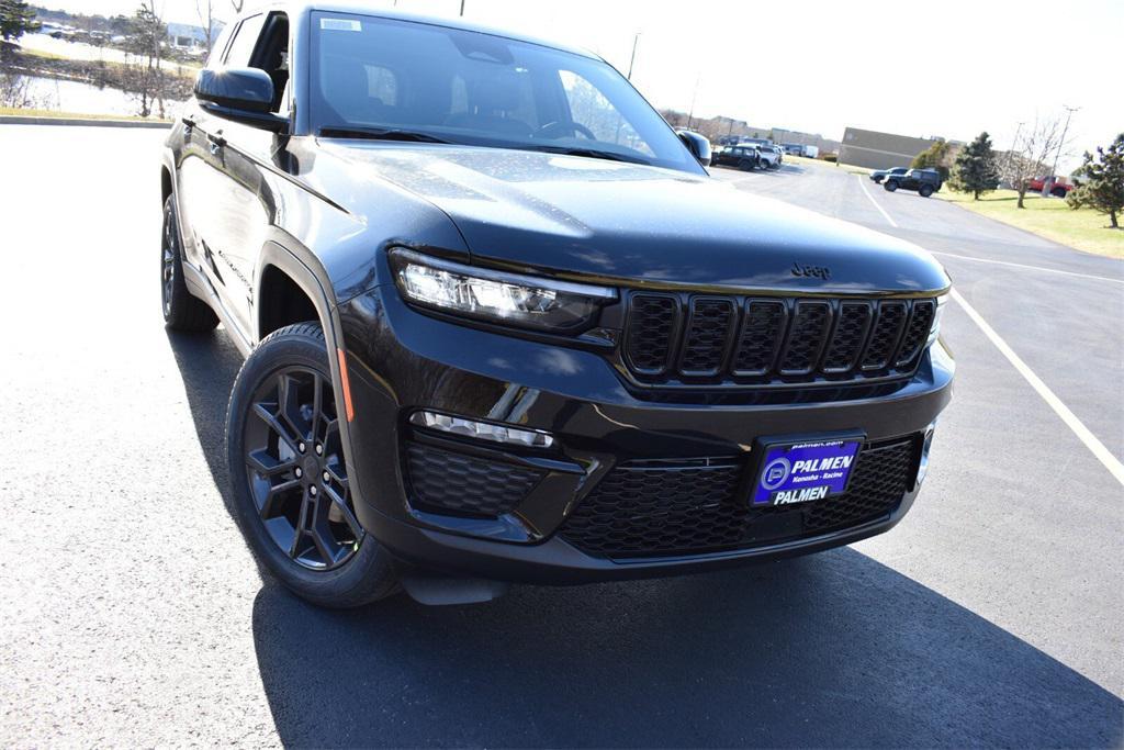 new 2025 Jeep Grand Cherokee car, priced at $47,599
