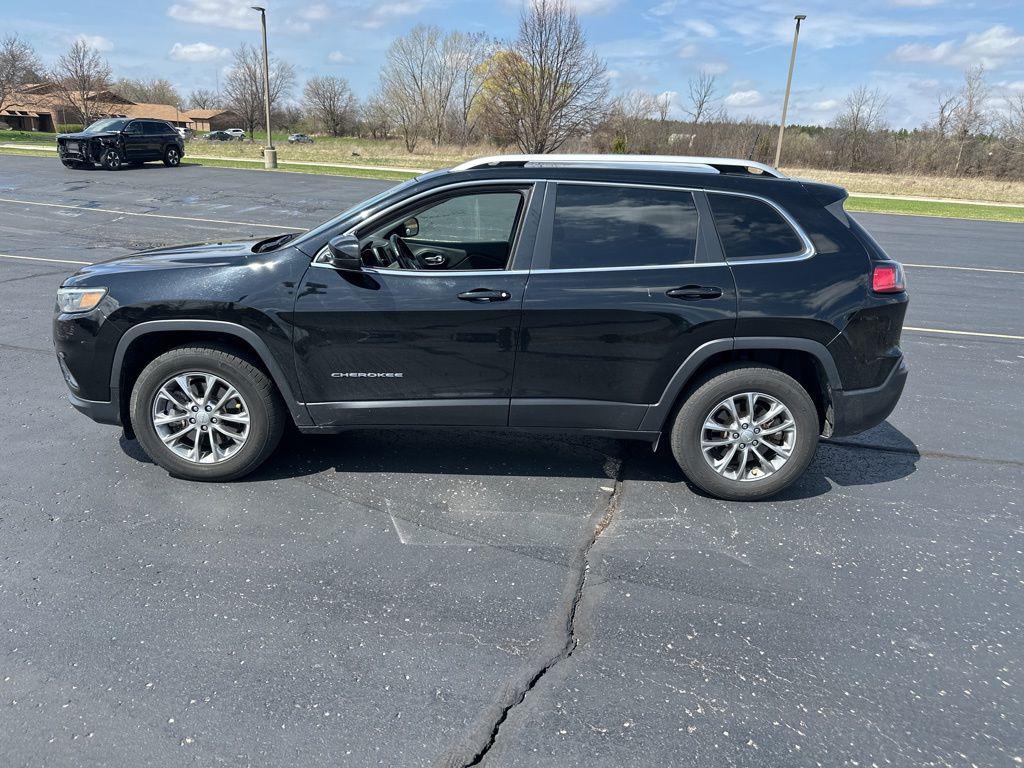 used 2019 Jeep Cherokee car, priced at $15,990