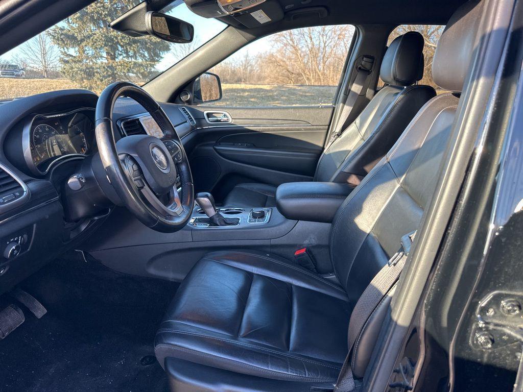 used 2022 Jeep Grand Cherokee car, priced at $27,700