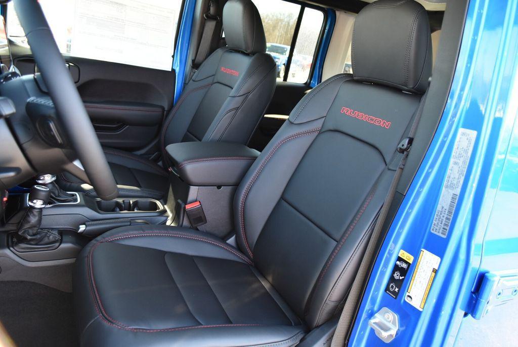 new 2026 Jeep Wrangler car, priced at $54,426