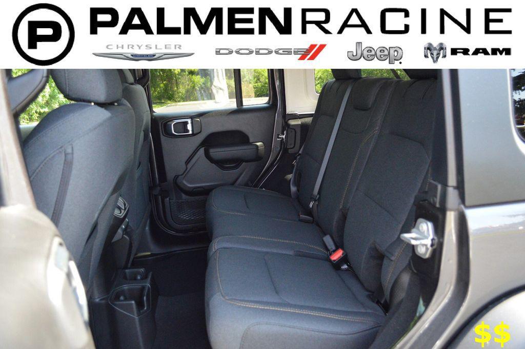 new 2025 Jeep Wrangler car, priced at $39,999