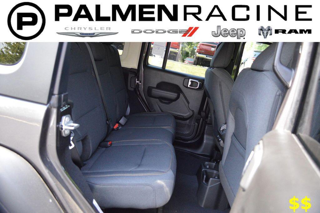 new 2025 Jeep Wrangler car, priced at $39,999