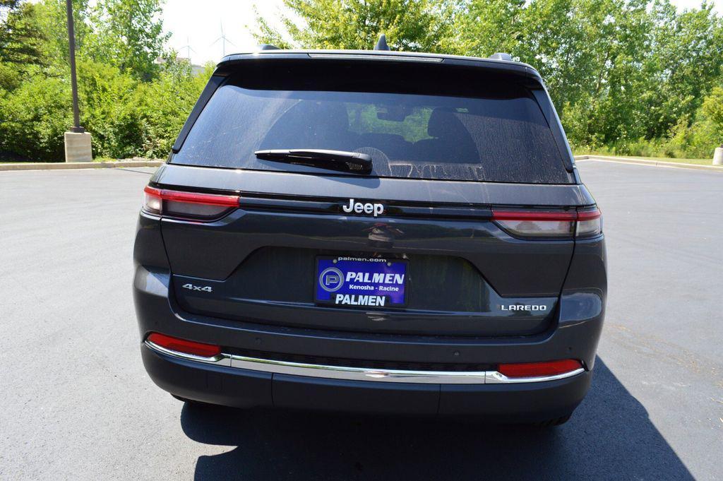 new 2025 Jeep Grand Cherokee car, priced at $33,999