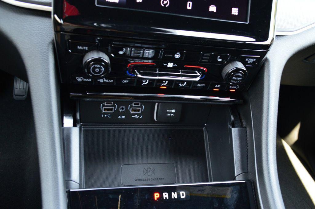 new 2025 Jeep Grand Cherokee car, priced at $33,999