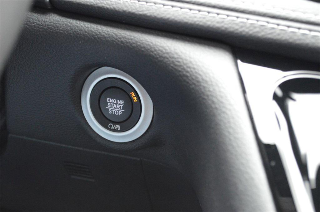 new 2026 Chrysler Pacifica car, priced at $39,999