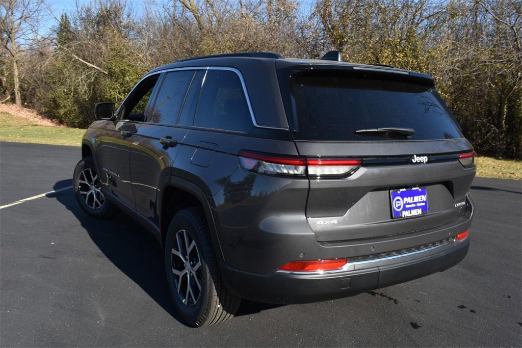 new 2025 Jeep Grand Cherokee car, priced at $42,299